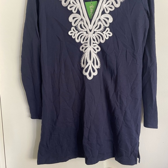 Lilly Pulitzer Shel Coverup - Picture 2 of 7